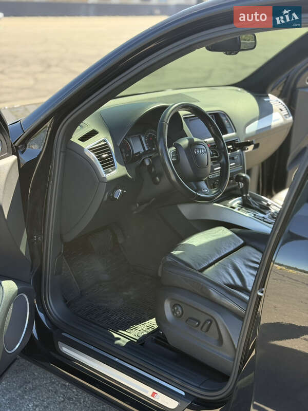 Позашляховик / Кросовер Audi Q5 2010 в Києві фото 9 Позашляховик / Кросовер Audi Q5 2010 в Києві