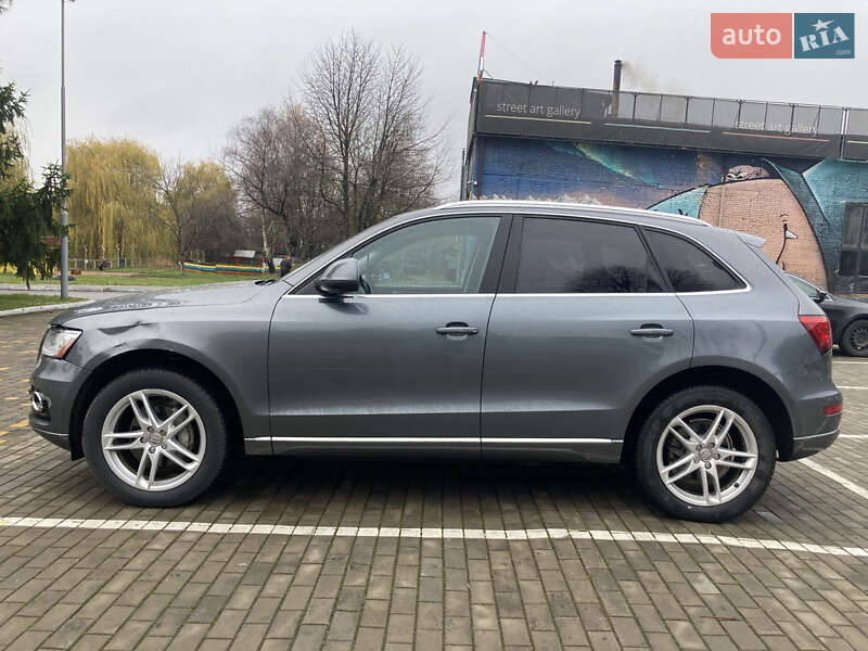 Позашляховик / Кросовер Audi Q5 2014 в Луцьку