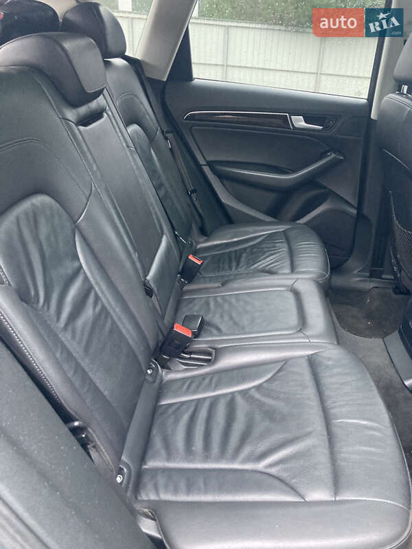 Позашляховик / Кросовер Audi Q5 2014 в Луцьку