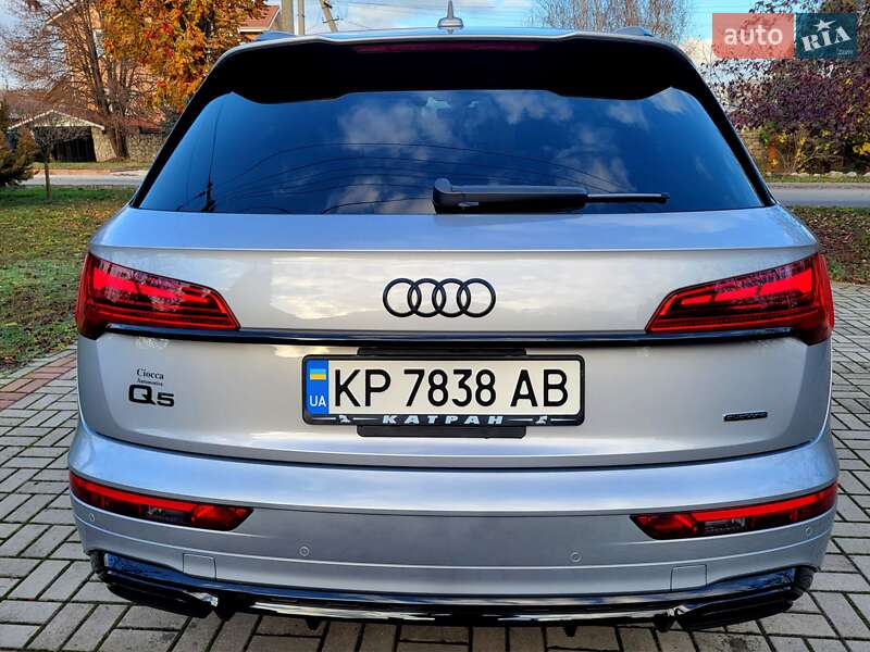 Внедорожник / Кроссовер Audi Q5 2024 в Запорожье