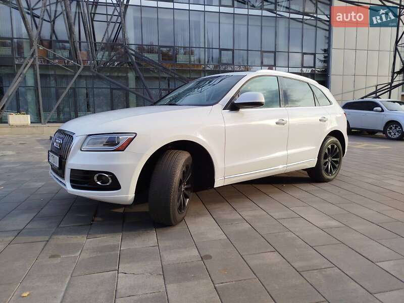 Внедорожник / Кроссовер Audi Q5 2014 в Полтаве