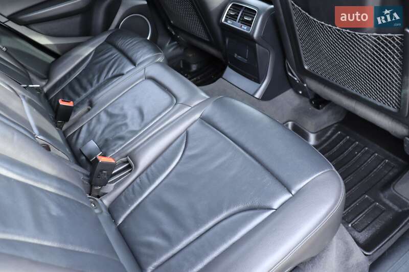 Позашляховик / Кросовер Audi Q5 2015 в Балаклії