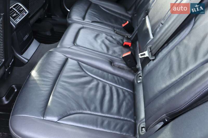 Позашляховик / Кросовер Audi Q5 2015 в Балаклії