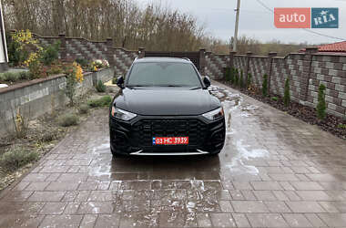 Позашляховик / Кросовер Audi Q5 2021 в Рівному
