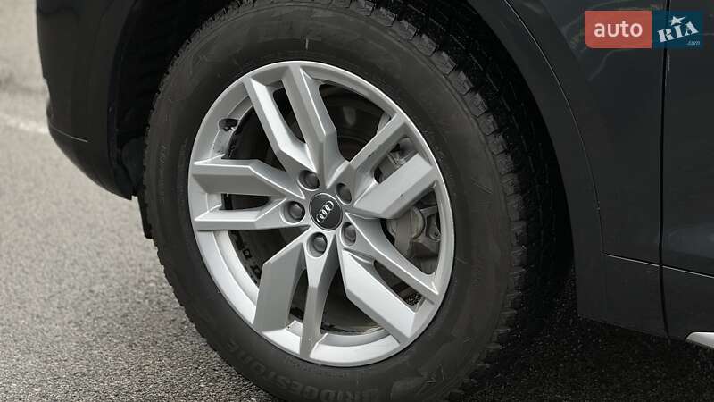 Позашляховик / Кросовер Audi Q5 2019 в Києві фото 8 Позашляховик / Кросовер Audi Q5 2019 в Києві