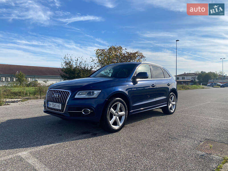 Позашляховик / Кросовер Audi Q5 2015 в Одесі