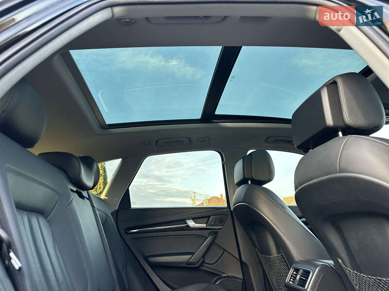 Позашляховик / Кросовер Audi Q5 2018 в Дубні фото 45 Позашляховик / Кросовер Audi Q5 2018 в Дубні