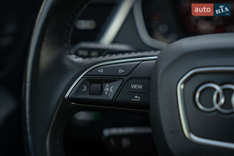 Позашляховик / Кросовер Audi Q5 2018 в Чернівцях