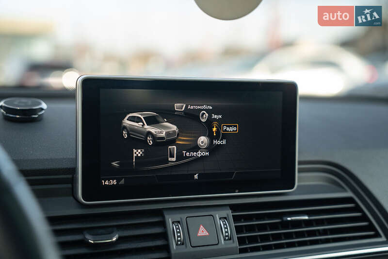 Позашляховик / Кросовер Audi Q5 2018 в Чернівцях