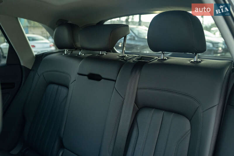 Позашляховик / Кросовер Audi Q5 2018 в Чернівцях