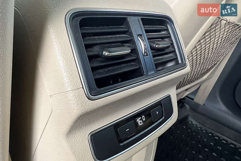 Позашляховик / Кросовер Audi Q5 2017 в Києві