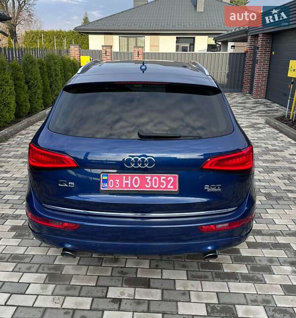 Позашляховик / Кросовер Audi Q5 2015 в Києві