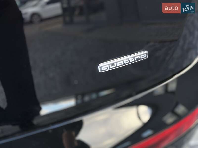 Позашляховик / Кросовер Audi Q5 2021 в Львові