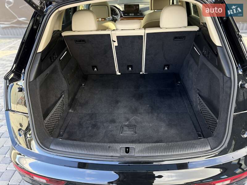 Позашляховик / Кросовер Audi Q5 2021 в Львові