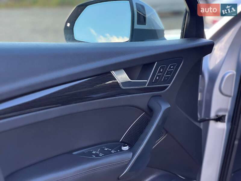 Позашляховик / Кросовер Audi Q5 2017 в Стрию фото 34 Позашляховик / Кросовер Audi Q5 2017 в Стрию