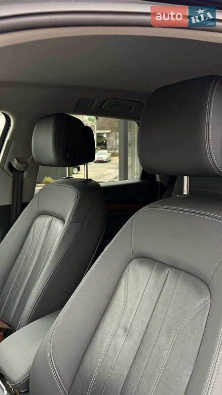 Позашляховик / Кросовер Audi Q5 2020 в Рівному