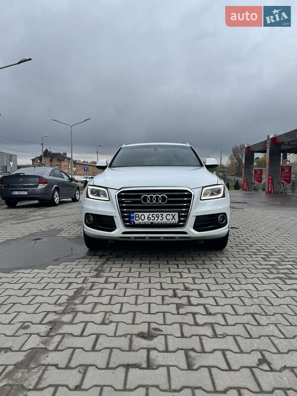 Позашляховик / Кросовер Audi Q5 2012 в Тернополі