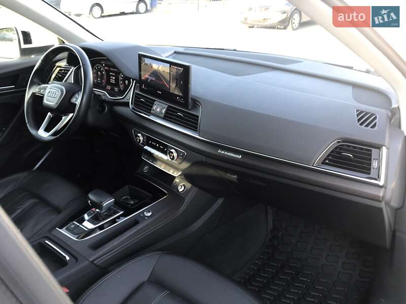 Позашляховик / Кросовер Audi Q5 2022 в Києві фото 37 Позашляховик / Кросовер Audi Q5 2022 в Києві
