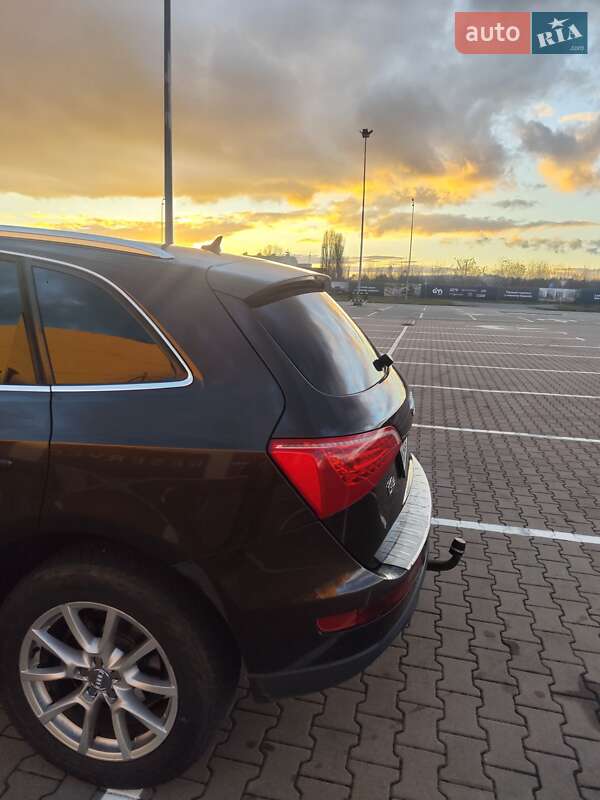Позашляховик / Кросовер Audi Q5 2011 в Києві