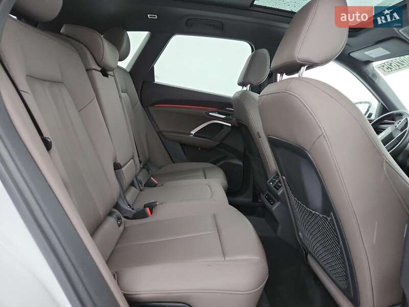 Внедорожник / Кроссовер Audi Q5 2025 в Львове