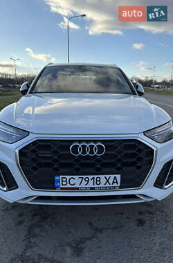 Внедорожник / Кроссовер Audi Q5 2021 в Львове