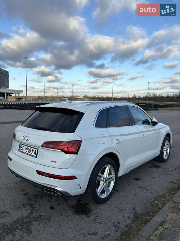 Позашляховик / Кросовер Audi Q5 2021 в Львові фото 6 Позашляховик / Кросовер Audi Q5 2021 в Львові