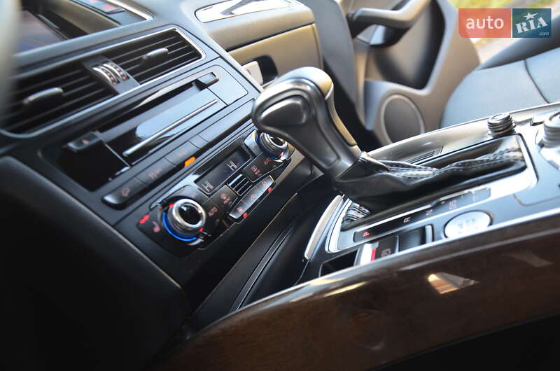 Внедорожник / Кроссовер Audi Q5 2016 в Дрогобыче фото 38 Внедорожник / Кроссовер Audi Q5 2016 в Дрогобыче