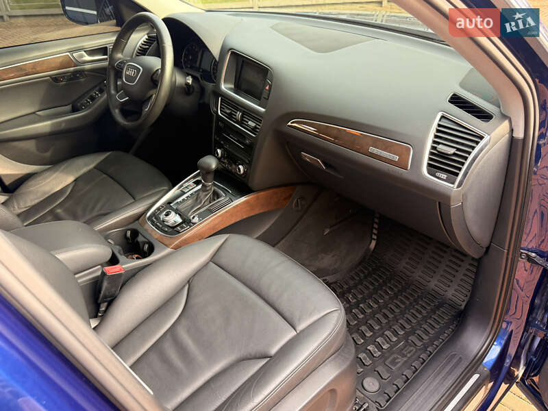 Позашляховик / Кросовер Audi Q5 2012 в Мукачевому