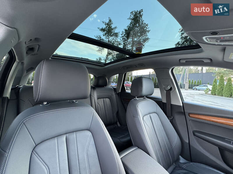 Внедорожник / Кроссовер Audi Q5 2023 в Киеве