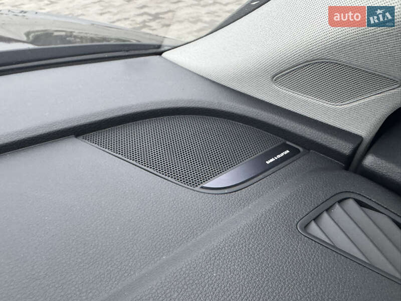 Позашляховик / Кросовер Audi Q5 2019 в Києві