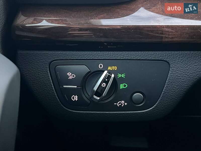 Позашляховик / Кросовер Audi Q5 2017 в Києві