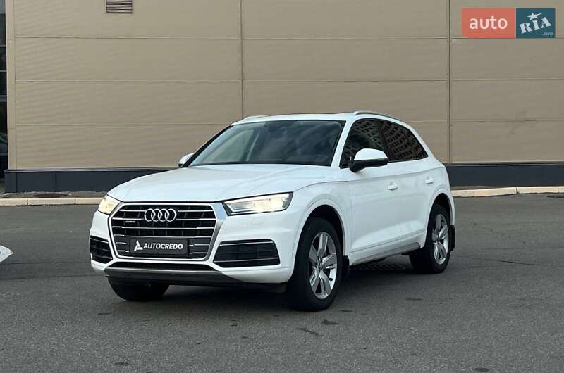 Позашляховик / Кросовер Audi Q5 2017 в Києві