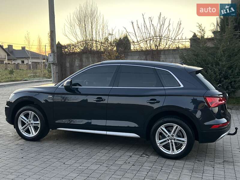 Позашляховик / Кросовер Audi Q5 2018 в Рівному фото 12 Позашляховик / Кросовер Audi Q5 2018 в Рівному