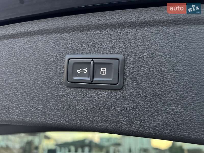 Позашляховик / Кросовер Audi Q5 2018 в Рівному фото 61 Позашляховик / Кросовер Audi Q5 2018 в Рівному