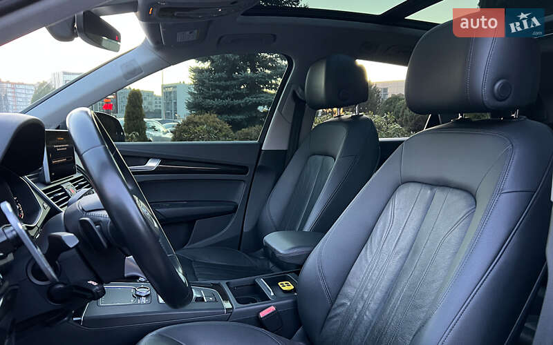 Внедорожник / Кроссовер Audi Q5 2017 в Львове