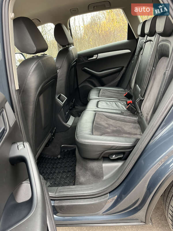 Позашляховик / Кросовер Audi Q5 2010 в Вінниці