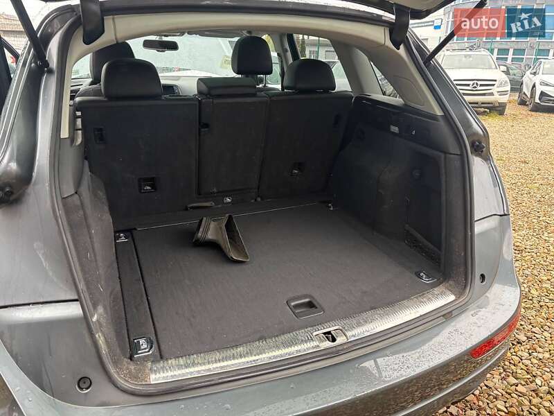 Внедорожник / Кроссовер Audi Q5 2015 в Стрые