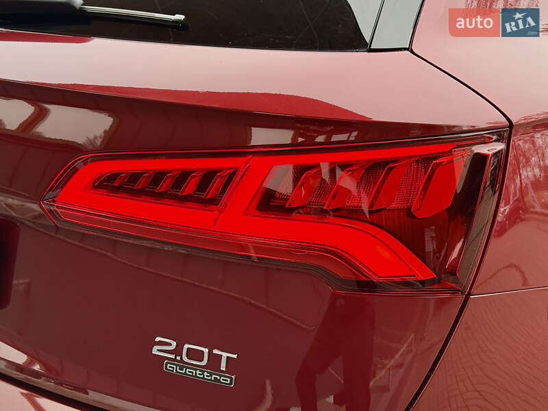 Внедорожник / Кроссовер Audi Q5 2018 в Ровно