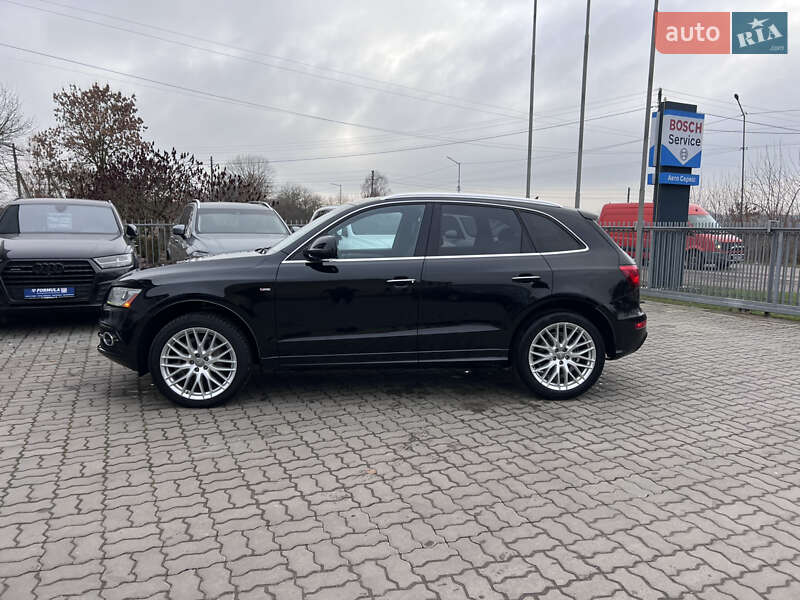 Внедорожник / Кроссовер Audi Q5 2017 в Нововолынске