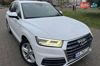 Внедорожник / Кроссовер Audi Q5 2017 в Виннице