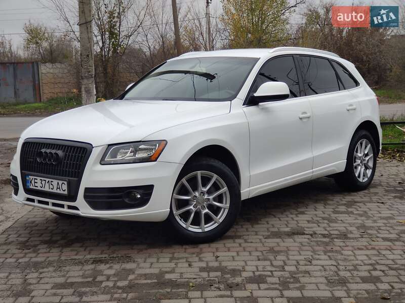 Позашляховик / Кросовер Audi Q5 2011 в Кривому Розі