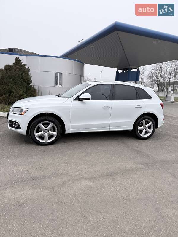 Внедорожник / Кроссовер Audi Q5 2016 в Тернополе