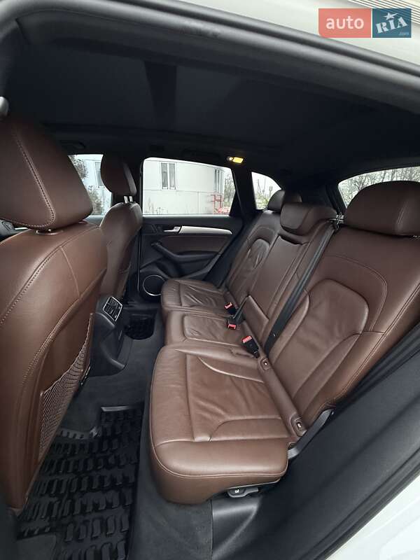 Внедорожник / Кроссовер Audi Q5 2016 в Тернополе