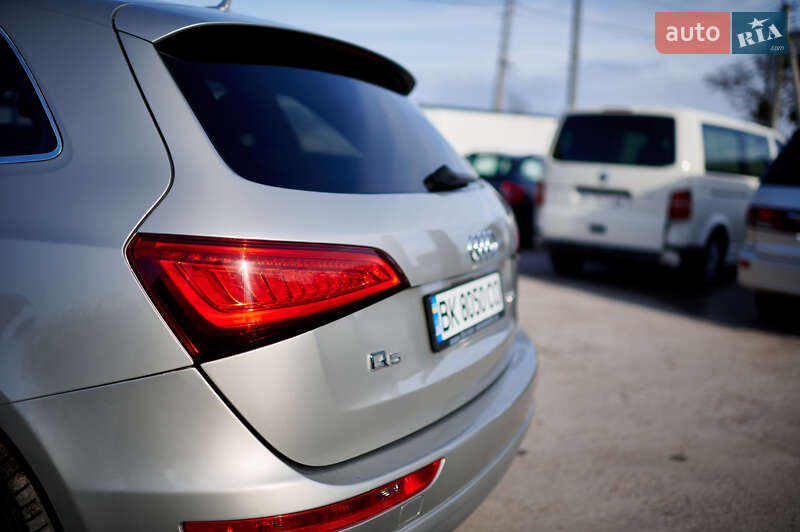 Внедорожник / Кроссовер Audi Q5 2013 в Ровно