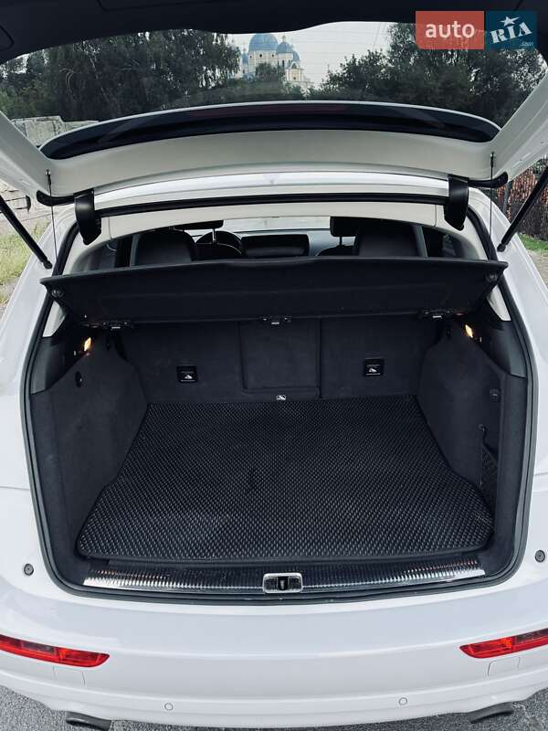 Внедорожник / Кроссовер Audi Q5 2014 в Шептицькому