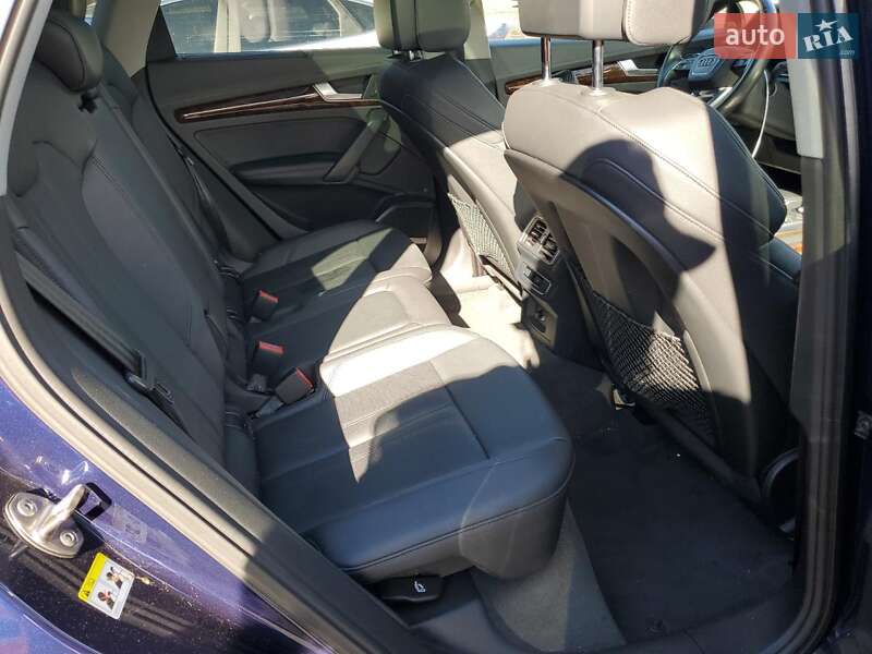 Позашляховик / Кросовер Audi Q5 2018 в Києві