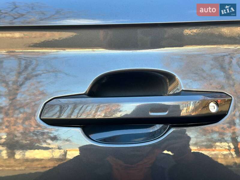 Внедорожник / Кроссовер Audi Q5 2020 в Киеве