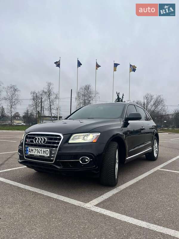Позашляховик / Кросовер Audi Q5 2015 в Житомирі