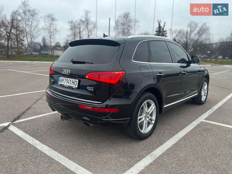 Позашляховик / Кросовер Audi Q5 2015 в Житомирі
