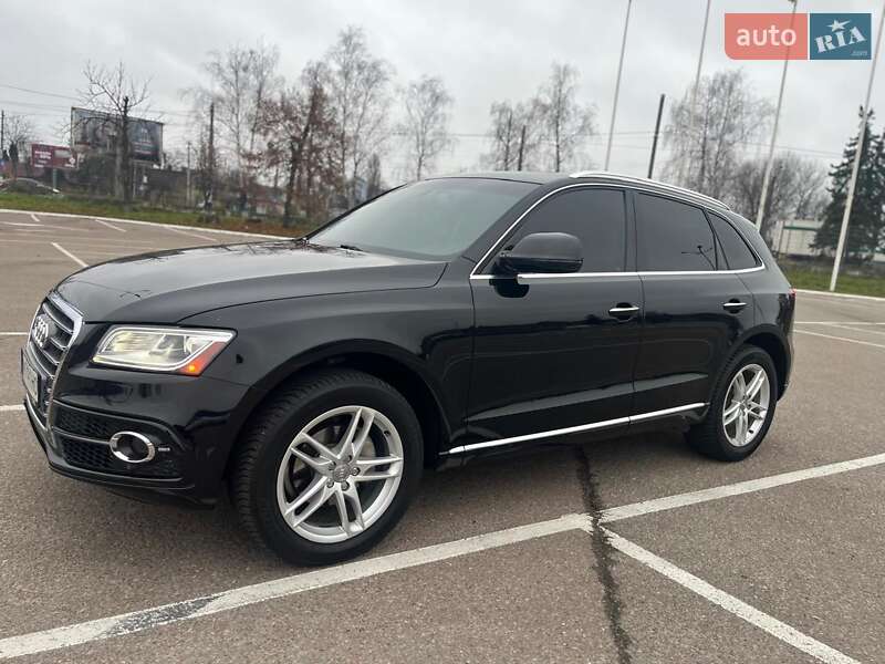 Позашляховик / Кросовер Audi Q5 2015 в Житомирі